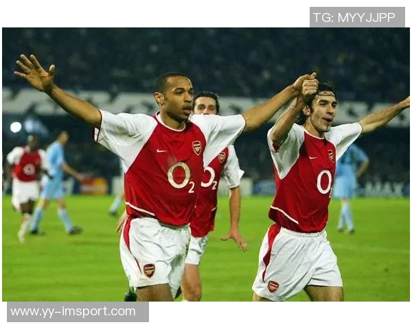 斯图边锋勒威林超远距离世界波轰出122公里时速震撼全场 斯图边锋勒威林超远距离世界波轰出122公里时速震撼全场