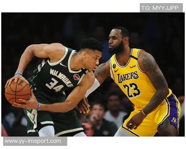 雄鹿队迎来新篇章亚历克斯阿德托昆博签约双向合同成兄弟团聚新里程碑