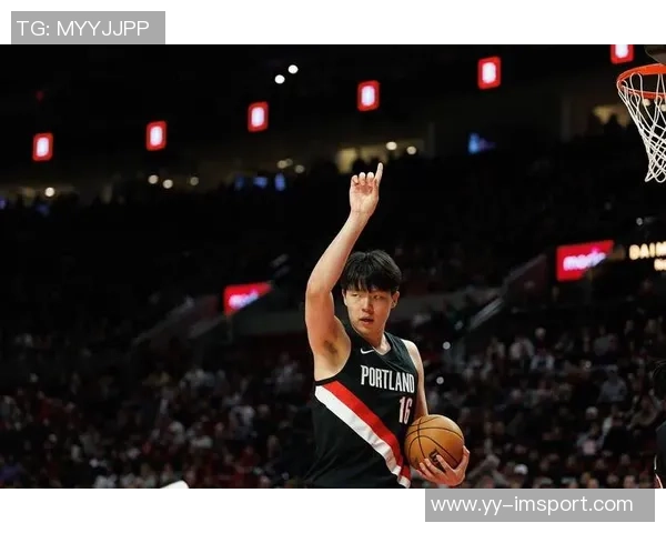 媒体人评论杨瀚森表现出色却遭黑子攻击引发热议