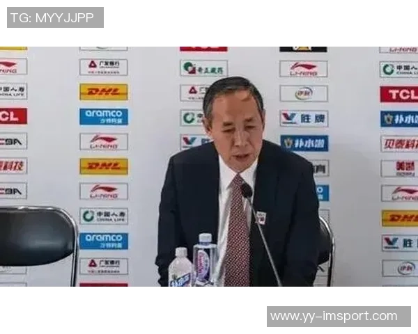 许利民强调球队后卫实力强大努力发挥他们的优势是关键